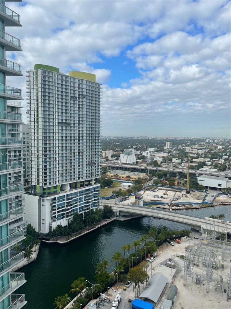 92 SW 3rd St, Unit 3008, Miami, FL 33130 Photo