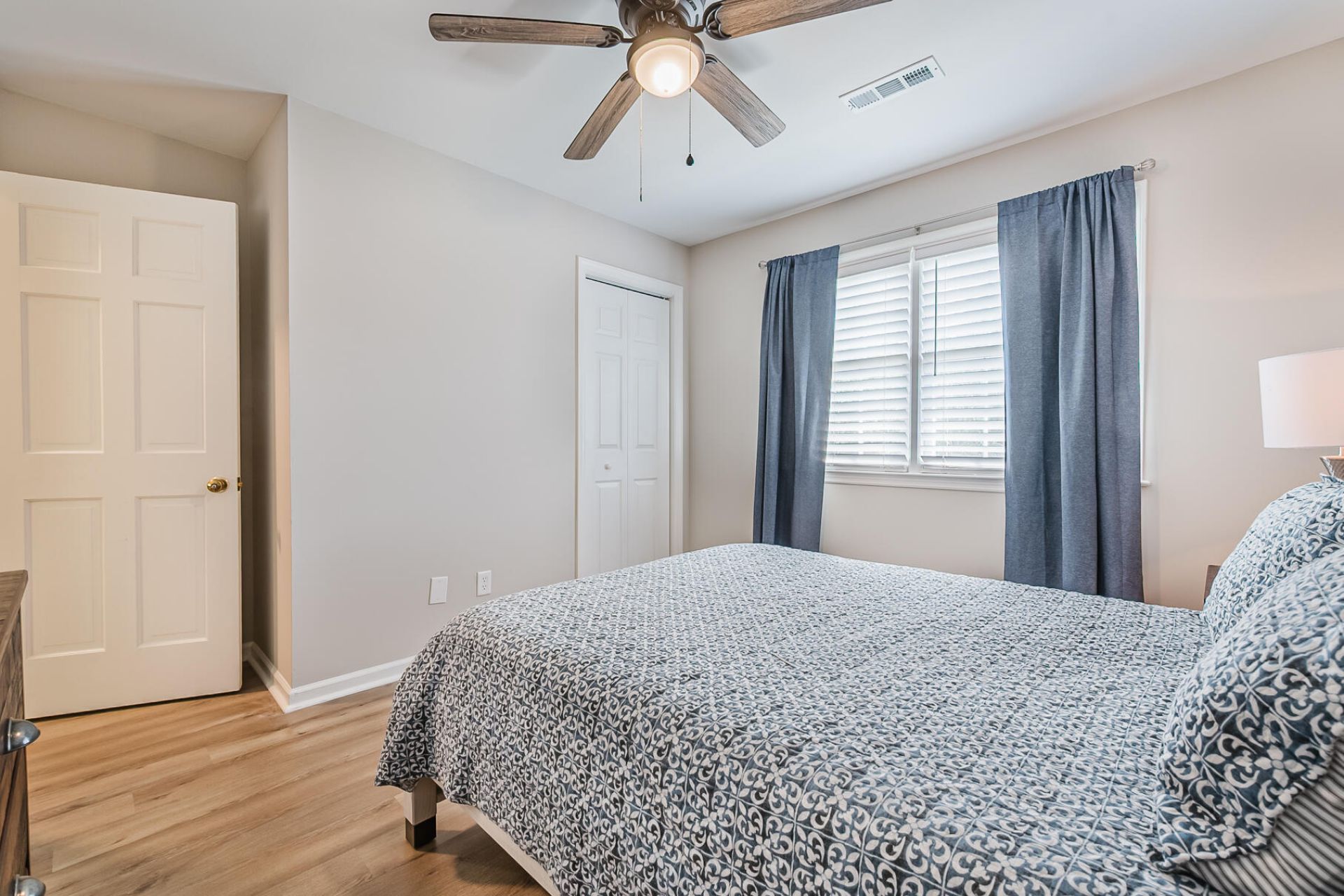 950 Cottingham Drive Photo 20