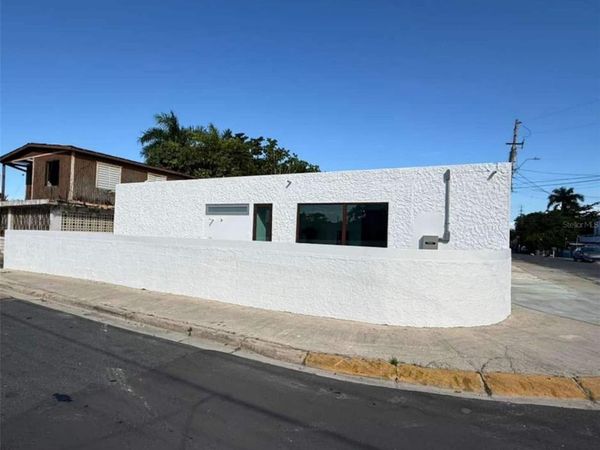 Calle 6 JAIME RIVERA CARDONA , DORADO, PR 00646