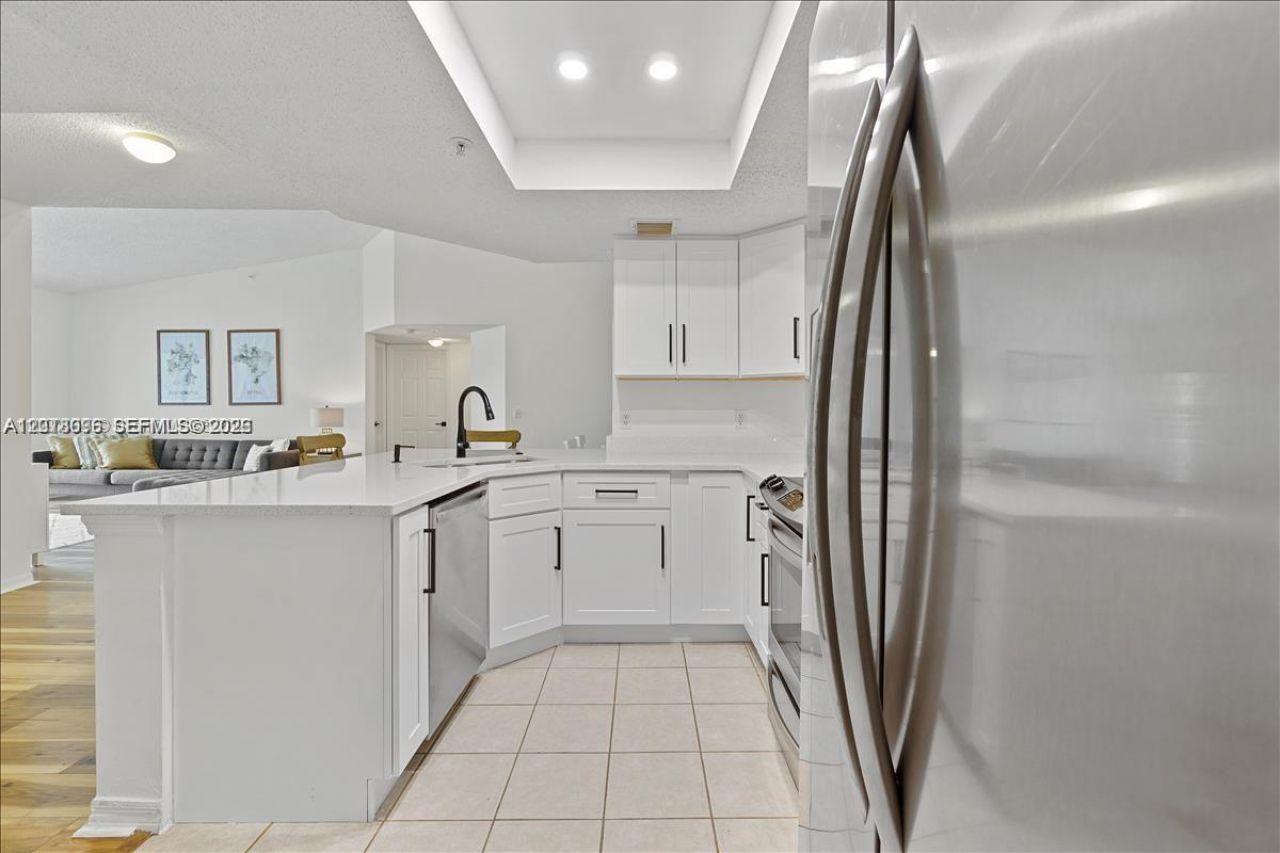 5065 Wiles Rd , Unit 308, Coconut Creek, FL 33073 Photo
