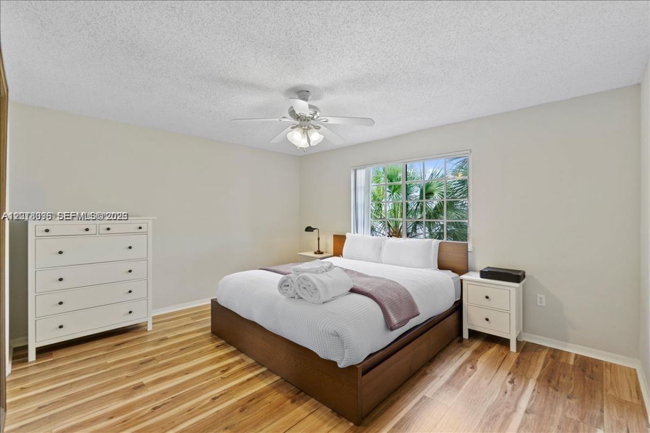 5065 Wiles Rd , Unit 308, Coconut Creek, FL 33073 Photo