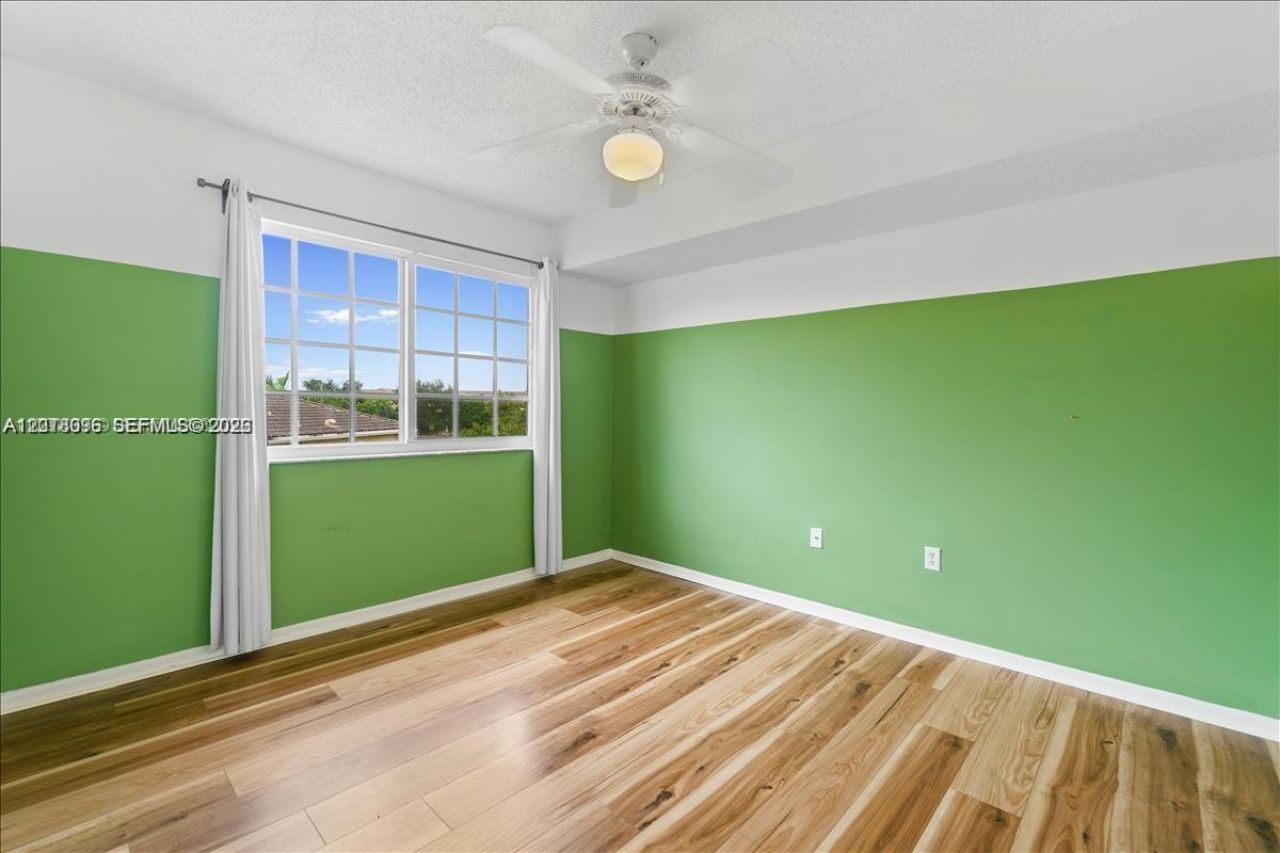5065 Wiles Rd , Unit 308, Coconut Creek, FL 33073 Photo