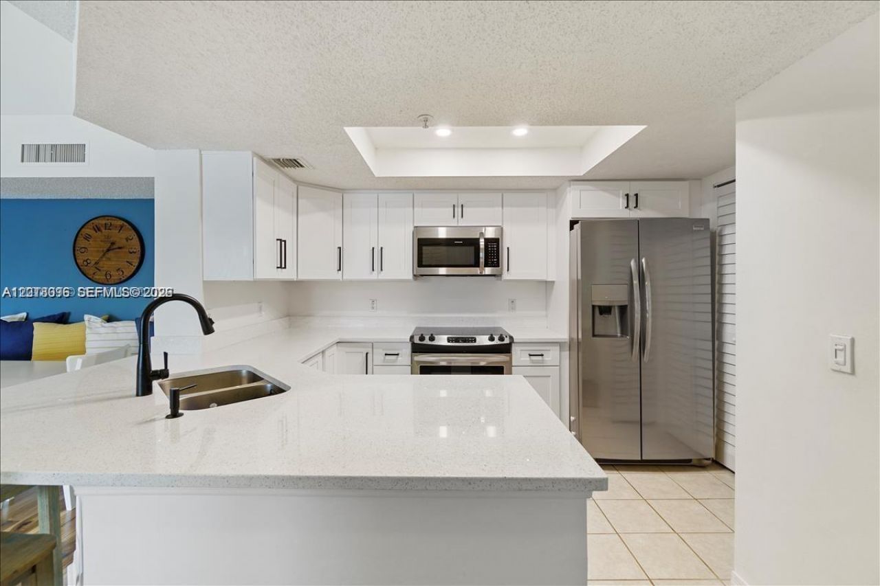 5065 Wiles Rd , Unit 308, Coconut Creek, FL 33073 Photo