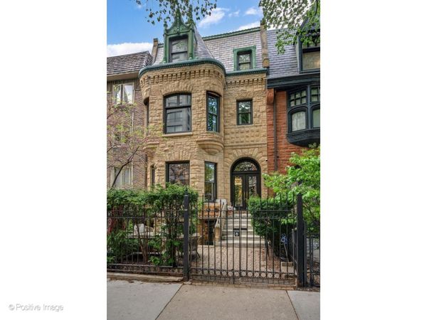32 E BELLEVUE Place , Chicago, IL 60611