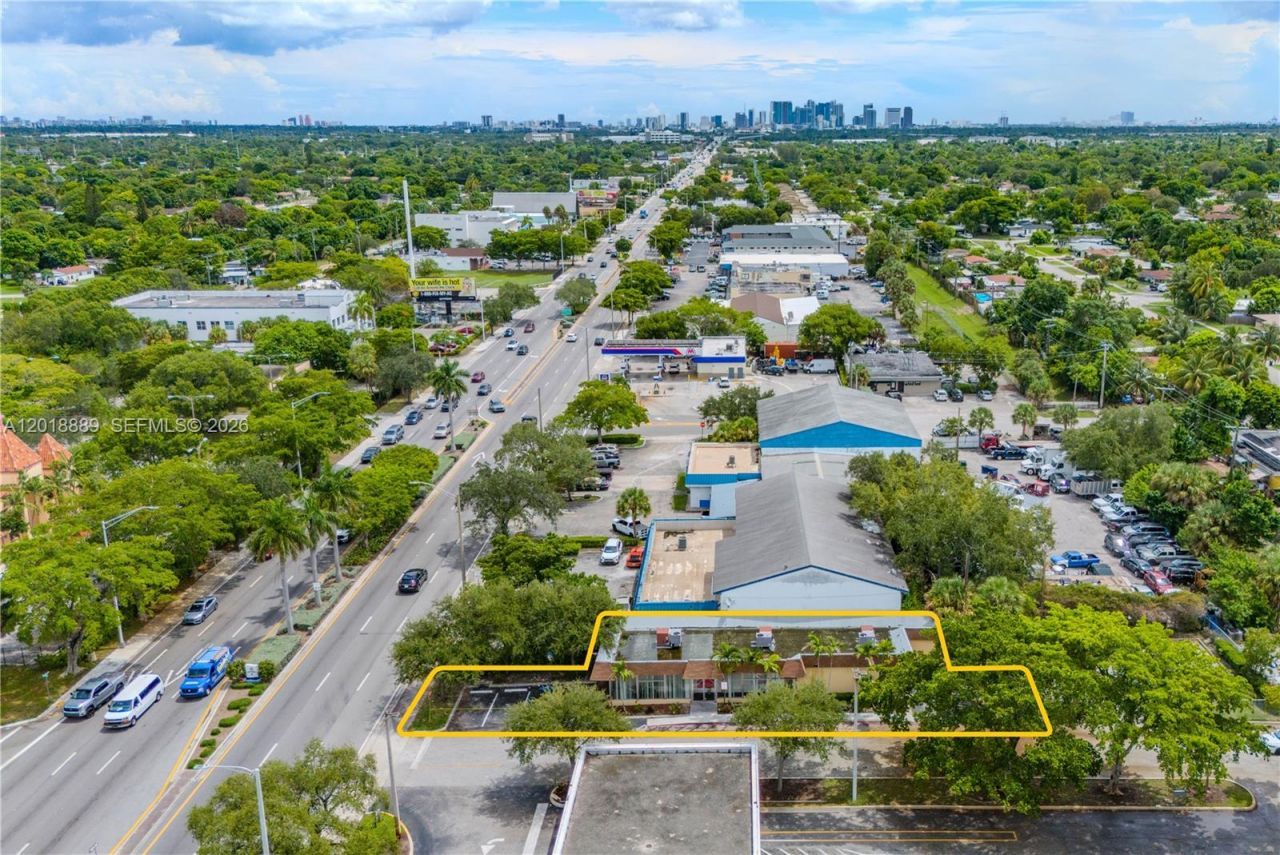 3740 W Broward Blvd , Plantation, FL 33312 Photo