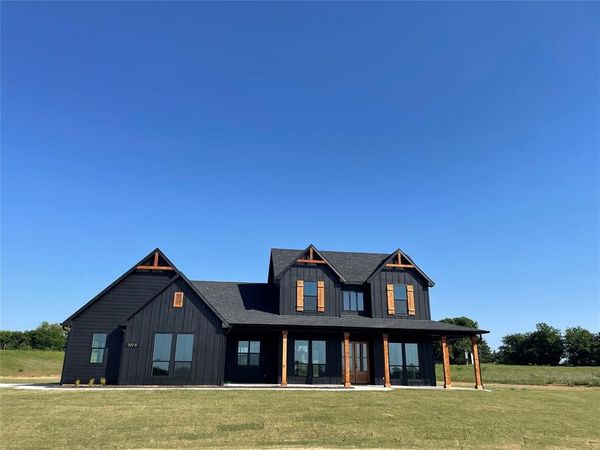 4 Dixie Estates Way , Whitesboro, TX 76273