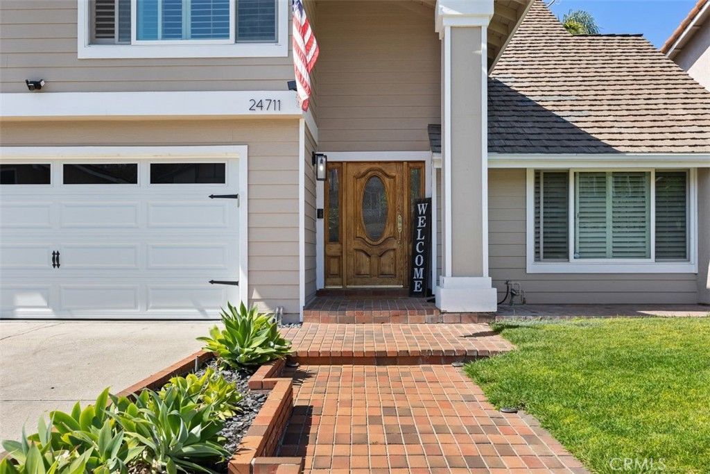 24711 Via Del Rio, Lake Forest, CA 92630 Main Photo