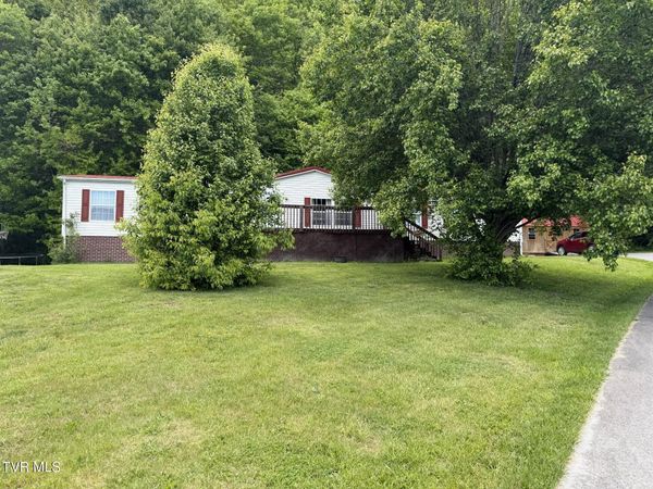 6411 Yellow Poplar Street, Wise, VA 24293