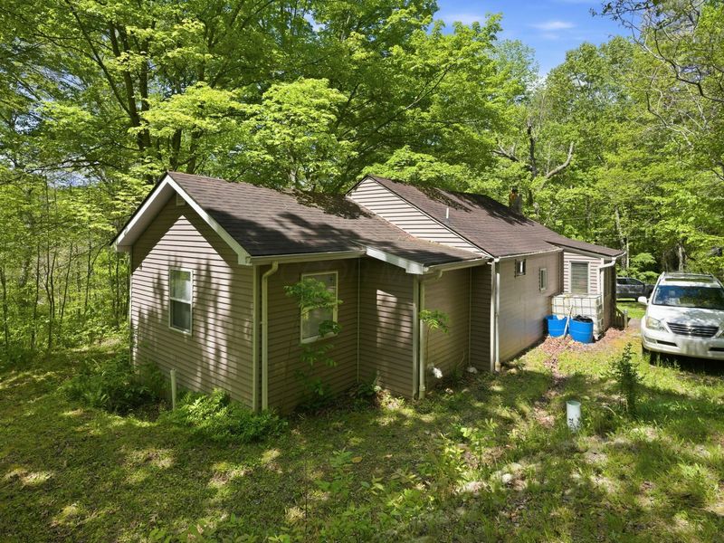 24442 Bushby Road, South Bloomingville, OH 43152 Photo 3