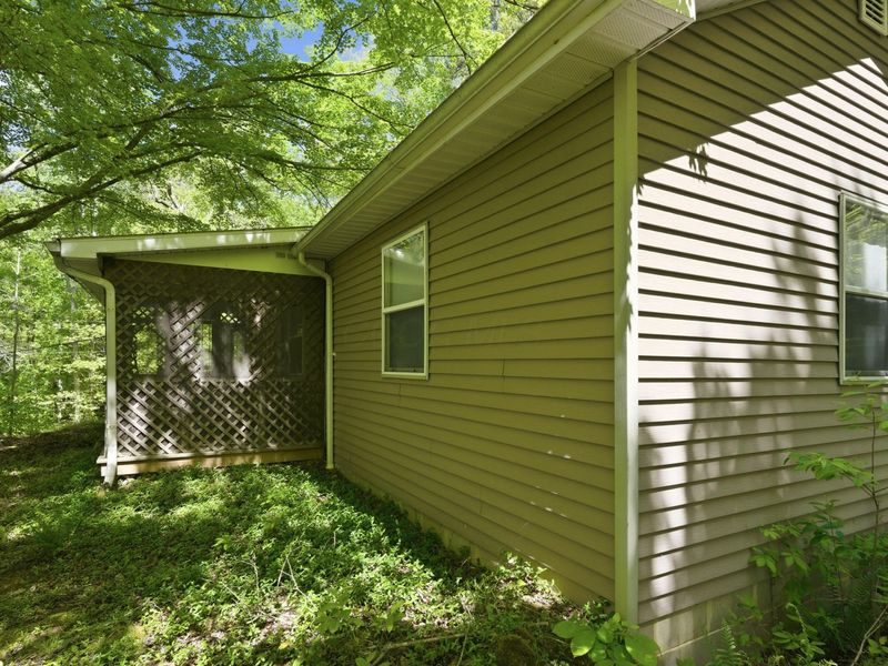 24442 Bushby Road, South Bloomingville, OH 43152 Photo 33