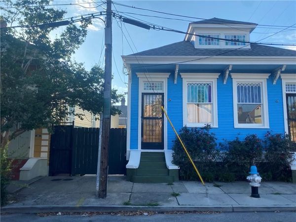1433 DAUPHINE Street , New Orleans, LA 70116