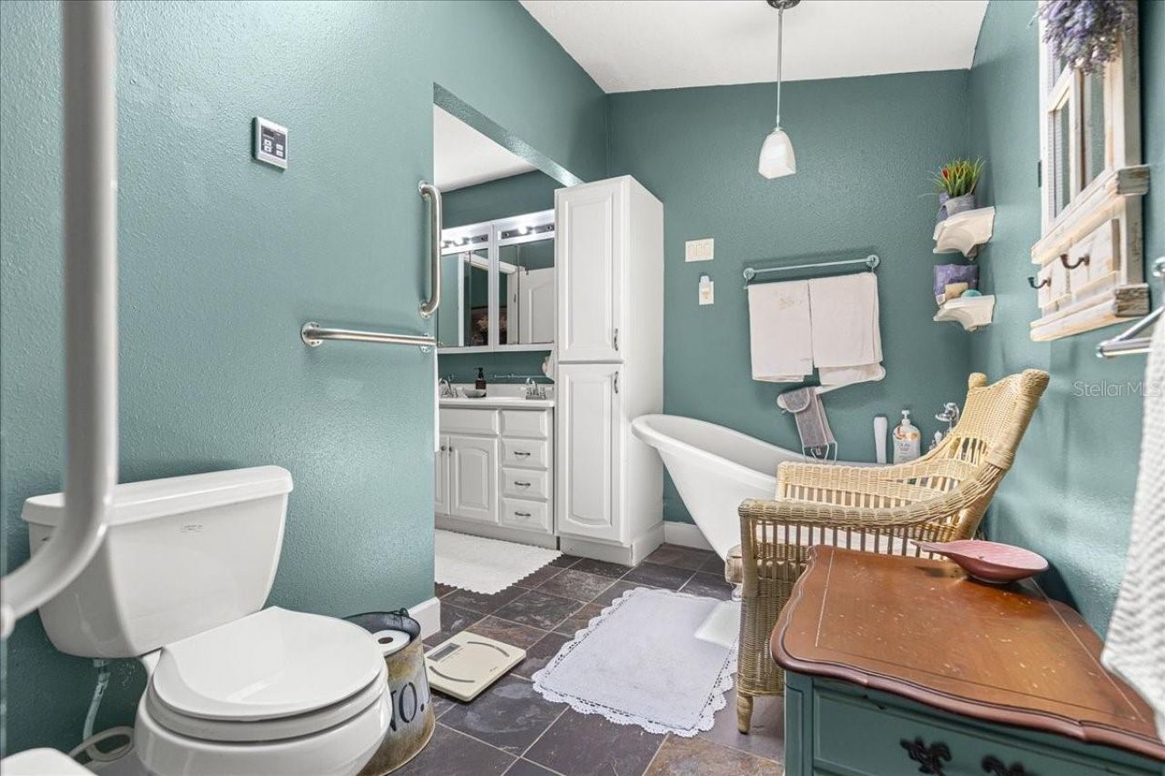 11470 SE 73rd Court, Belleview, FL 34420 Photo