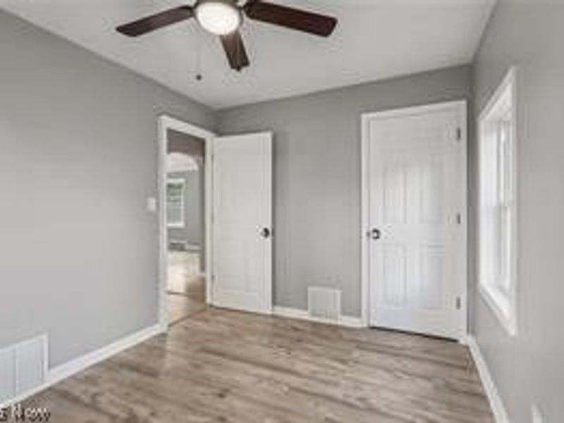 11804 Kensington Avenue, Cleveland, OH 44111 Photo 19