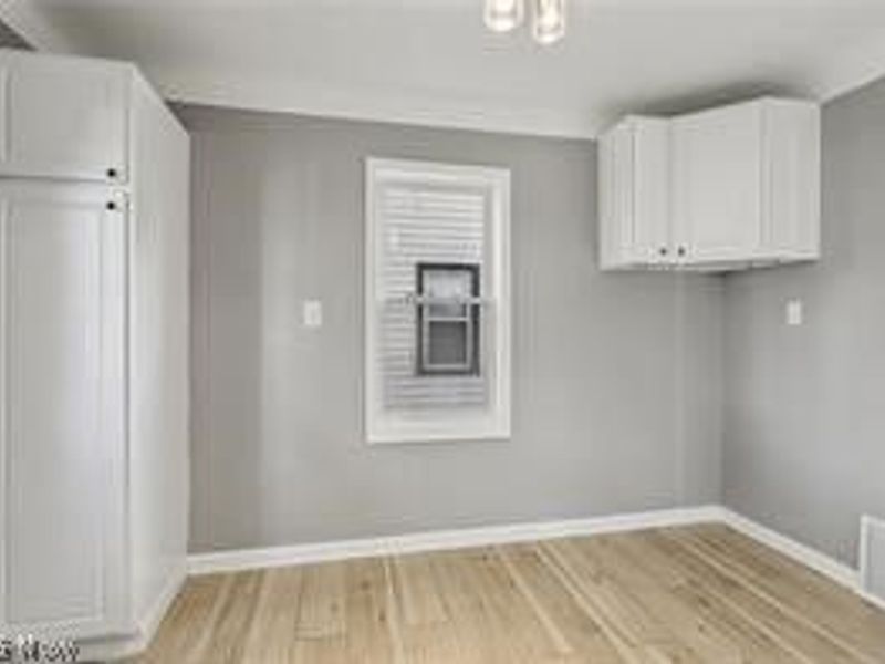 11804 Kensington Avenue, Cleveland, OH 44111 Photo 7