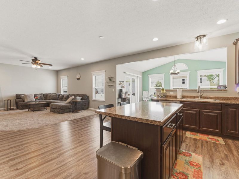 372 Puleo Drive, London, OH 43140 Photo 12