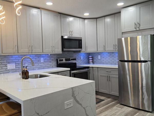 5815 Cleveland Street, Hollywood, FL 33021