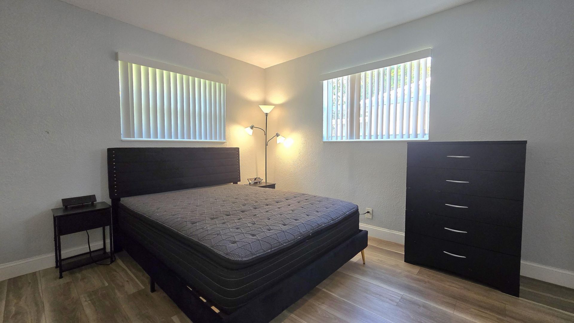 5815 Cleveland Street, Hollywood, FL 33021 Photo