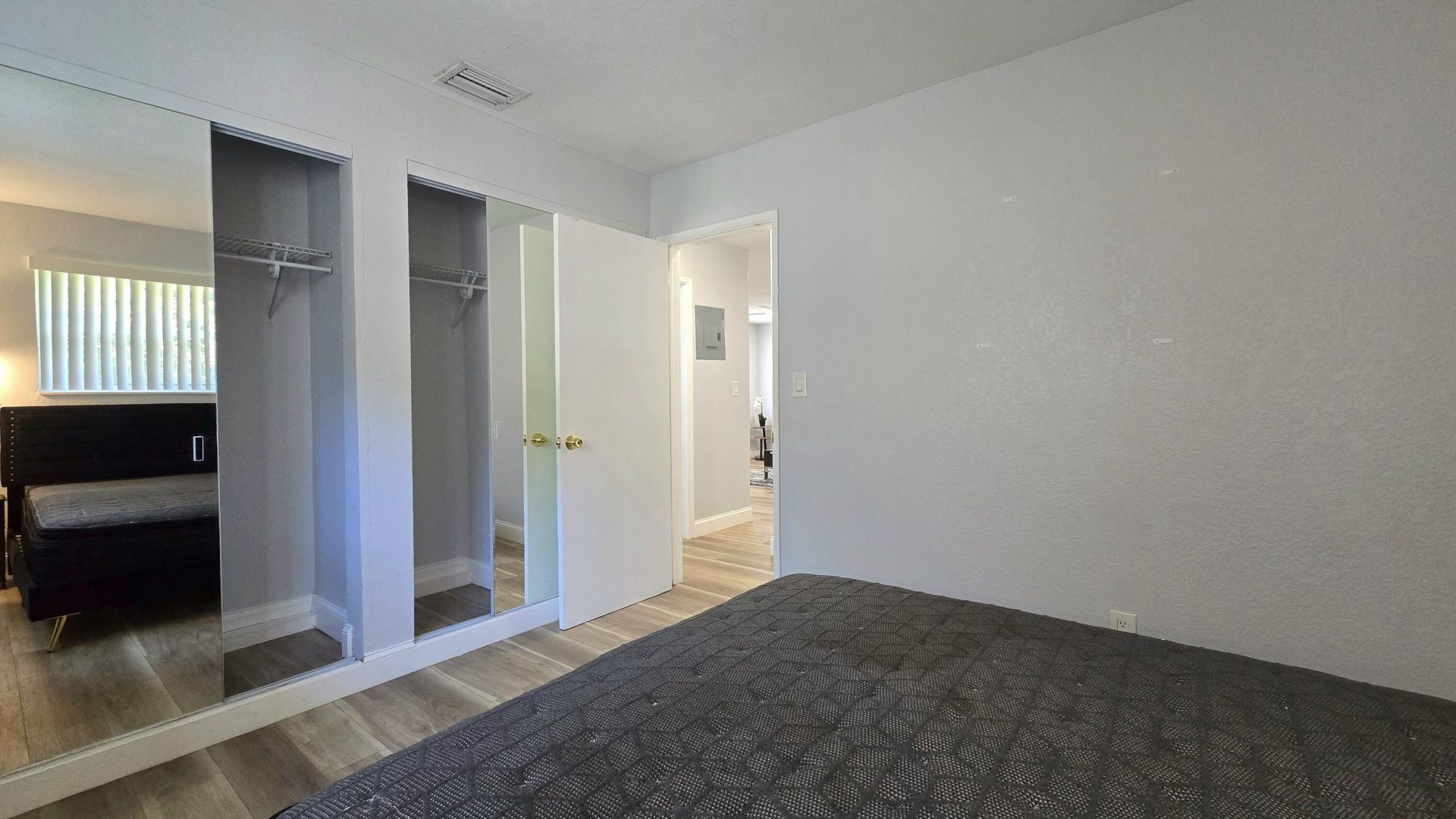5815 Cleveland Street, Hollywood, FL 33021 Photo