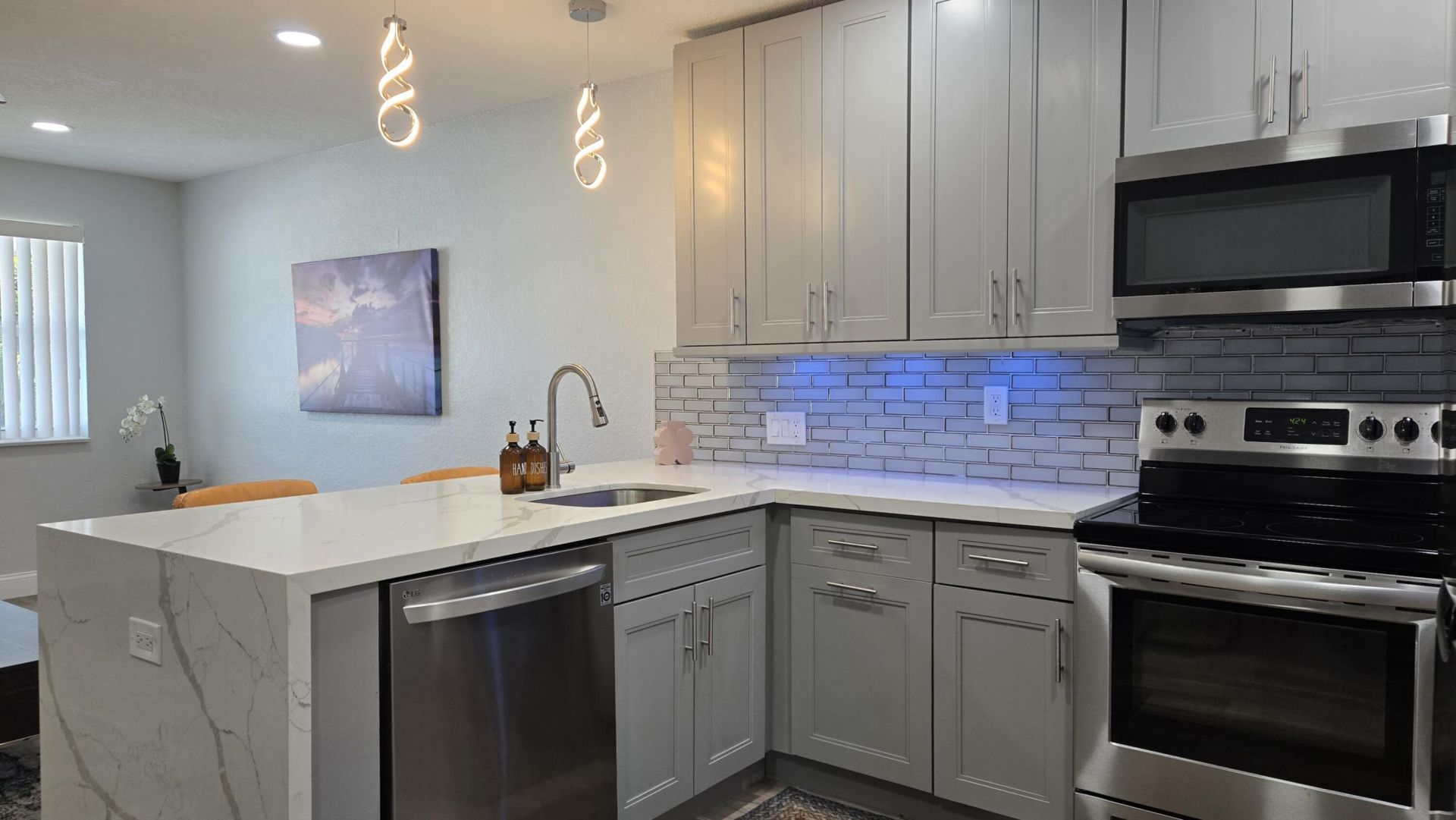 5815 Cleveland Street, Hollywood, FL 33021 Photo
