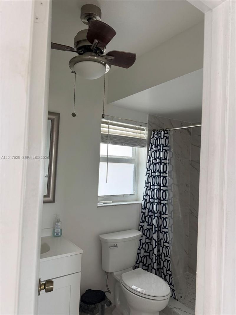 9041 Sunrise Lakes Blvd , Unit 303, Sunrise, FL 33322 Photo