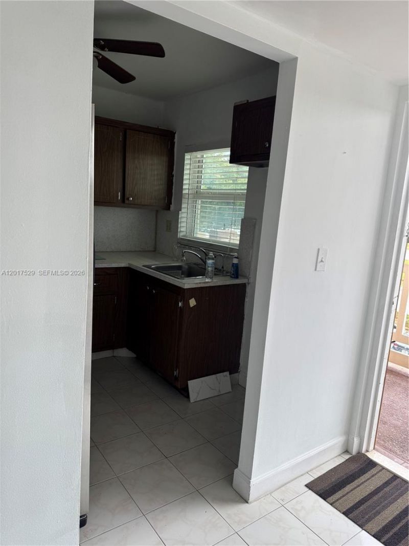 9041 Sunrise Lakes Blvd , Unit 303, Sunrise, FL 33322 Photo