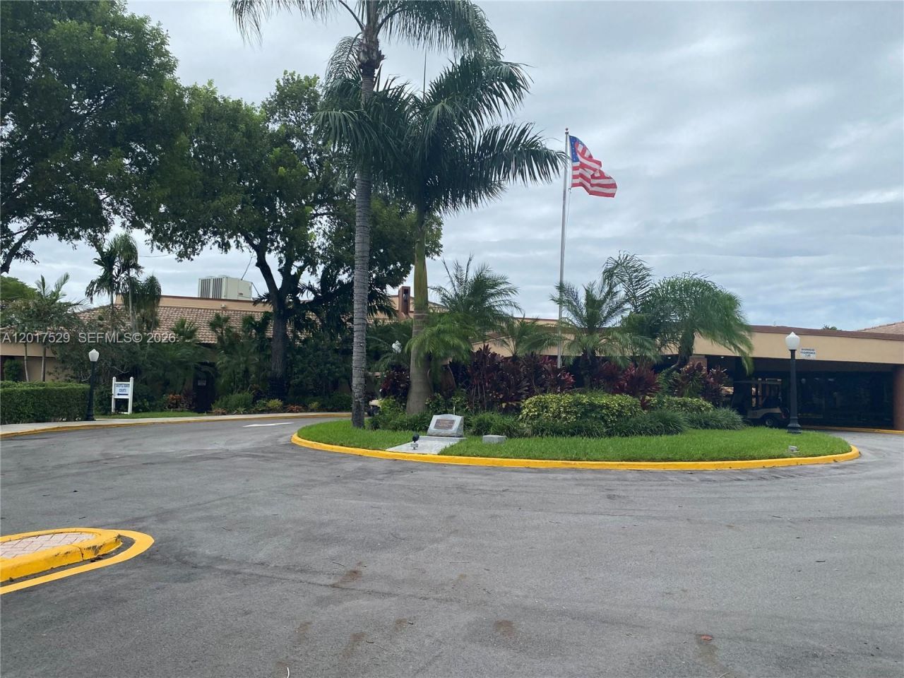 9041 Sunrise Lakes Blvd , Unit 303, Sunrise, FL 33322 Photo