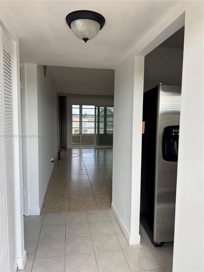 9041 Sunrise Lakes Blvd , Unit 303, Sunrise, FL 33322 Photo