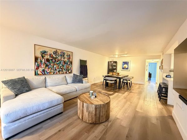6517 SW 116th Pl , Unit D, Miami, FL 33173