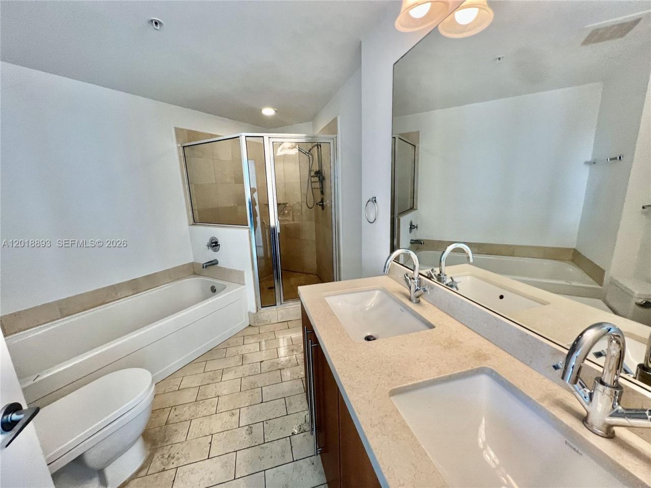 79 SW 12 St , Unit 1407, Miami, FL 33130 Photo