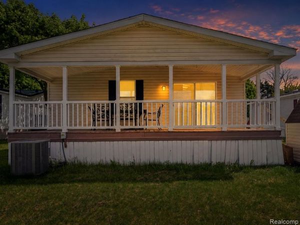 351 North Squirrel Rd, Auburn Hills, MI 48326