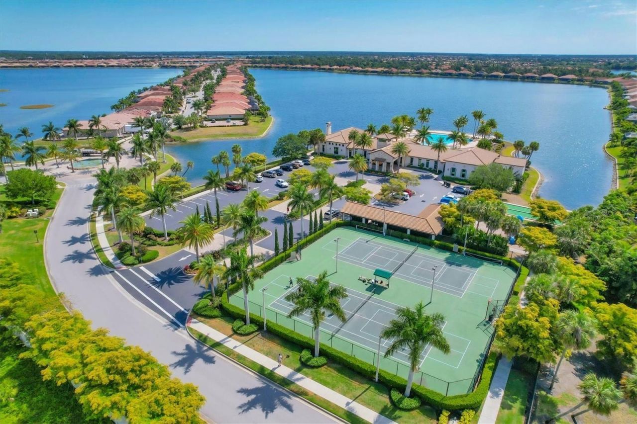 332 Toscavilla Boulevard, Nokomis, FL 34275 Photo