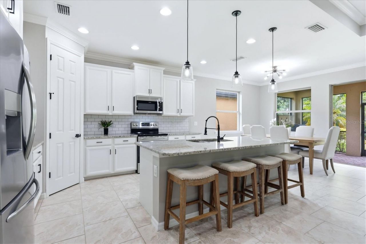 332 Toscavilla Boulevard, Nokomis, FL 34275 Photo