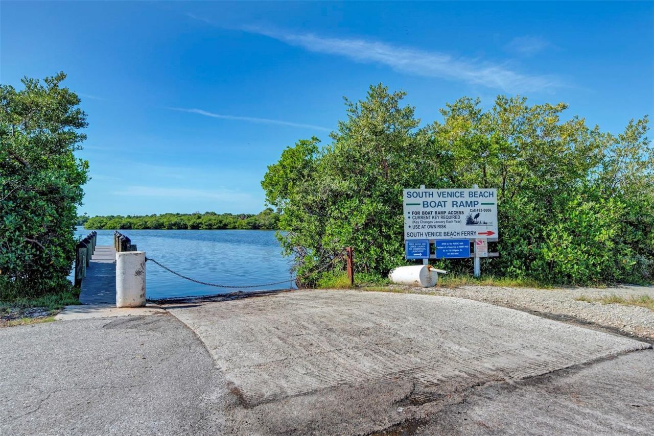 332 Toscavilla Boulevard, Nokomis, FL 34275 Photo