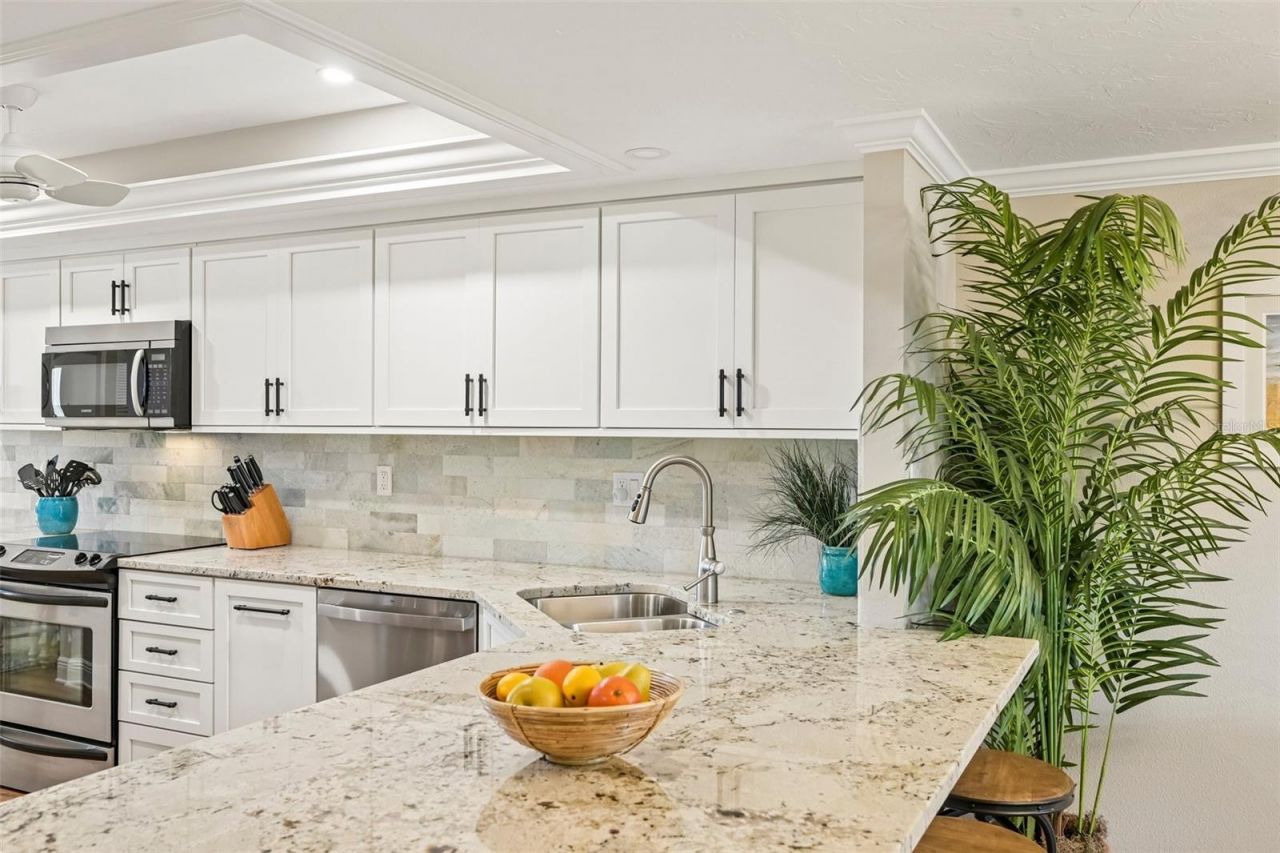 5760 Midnight Pass Road, Unit #209D, Sarasota, FL 34242 Photo