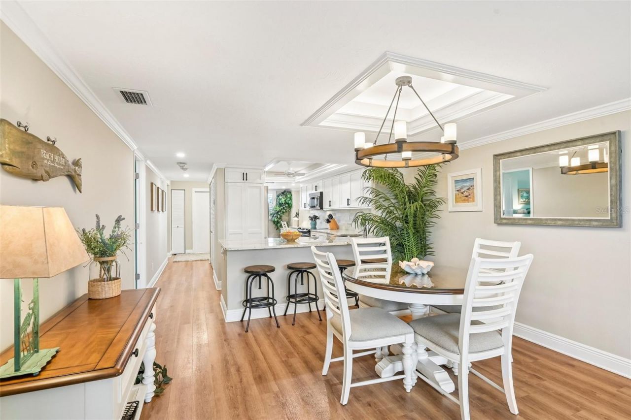 5760 Midnight Pass Road, Unit #209D, Sarasota, FL 34242 Photo