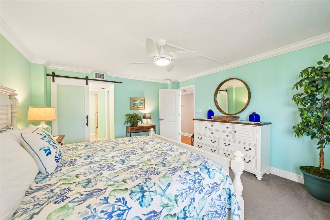 5760 Midnight Pass Road, Unit #209D, Sarasota, FL 34242 Photo