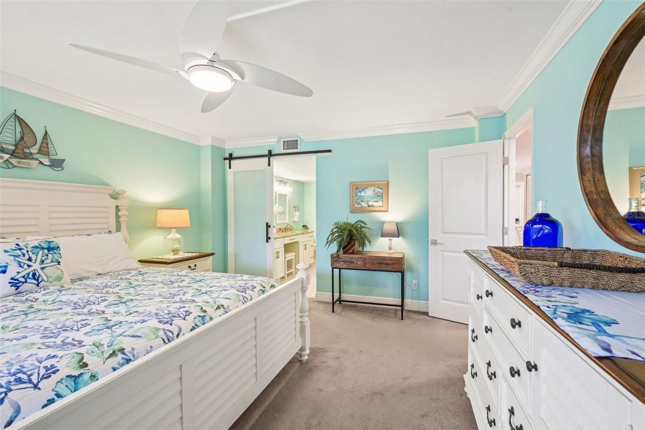 5760 Midnight Pass Road, Unit #209D, Sarasota, FL 34242 Photo