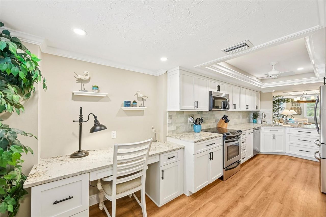 5760 Midnight Pass Road, Unit #209D, Sarasota, FL 34242 Photo