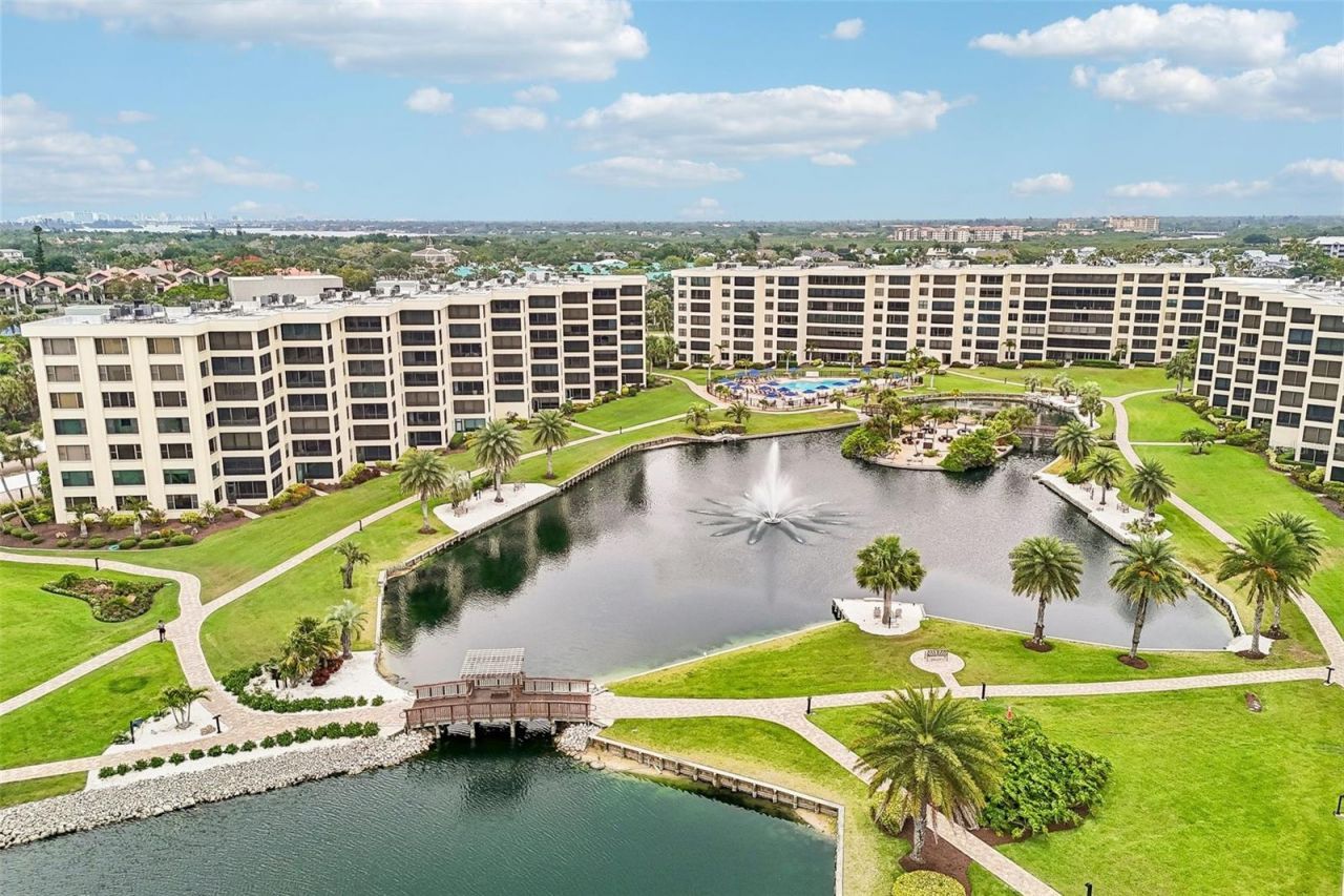 5760 Midnight Pass Road, Unit #209D, Sarasota, FL 34242 Photo