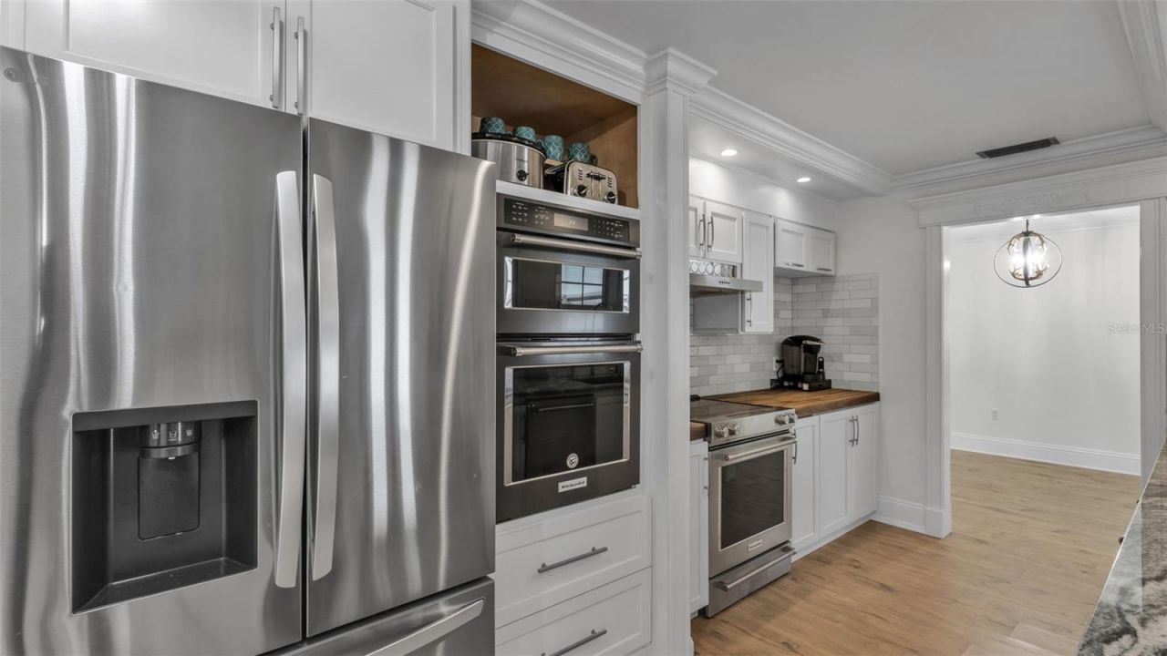 4301 Orangewood Loop E, Lakeland, FL 33813 Photo
