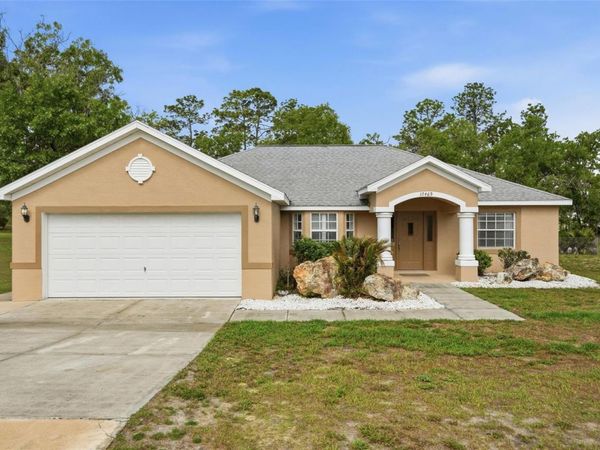 17469 MABERLY ROAD , WEEKI WACHEE, FL 34614