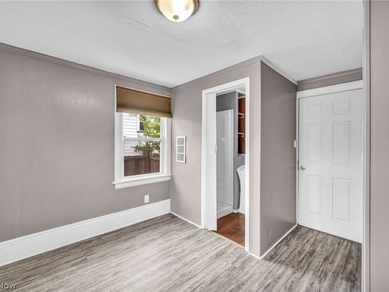 961 N Howard Street , Akron, OH 44310 Photo 18
