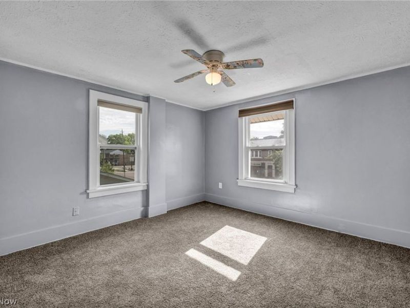 961 N Howard Street , Akron, OH 44310 Photo 22
