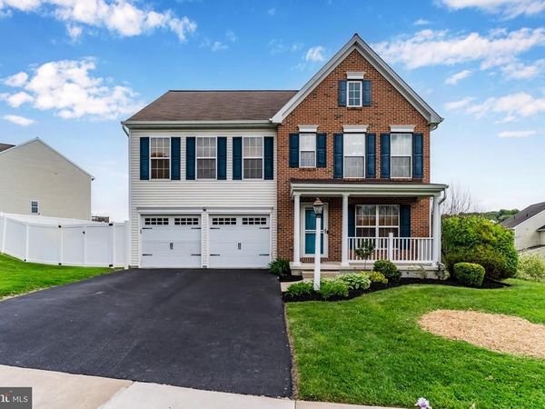 951 KAVANAGH CIRCLE, RED LION, PA 17356