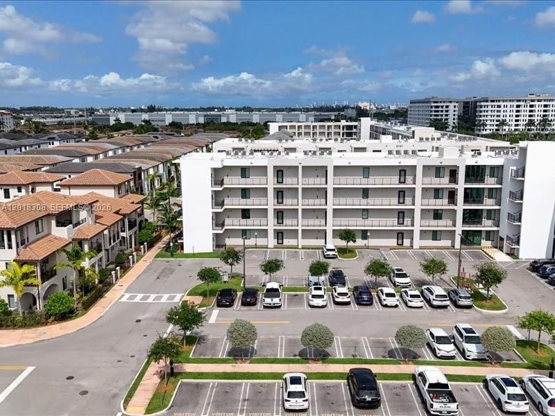 8201 NW 41st St , Unit D-205, Doral, FL 33166 Photo