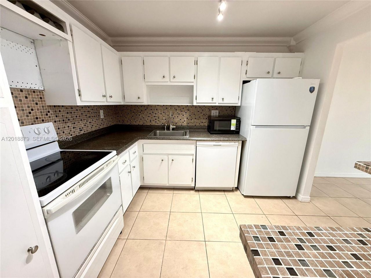 2771 Taft St , Unit 411, Hollywood, FL 33020 Photo