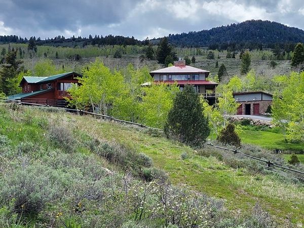 793 LAKEVIEW DR, Unit 31,32, Garden City, UT 84028