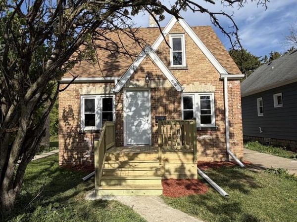 4706 57th STREET, Milwaukee, WI 53218