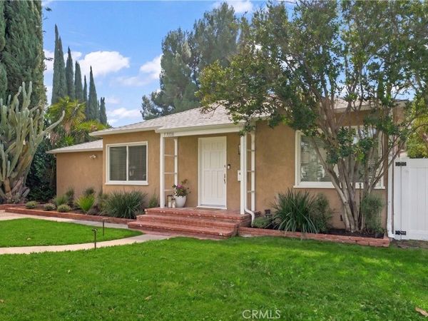 17008 Hartland St, Lake Balboa, CA 91406