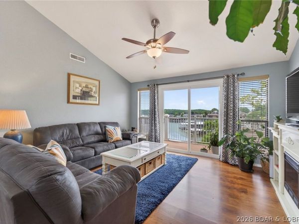 5079 Aqua Drive, Unit 2E, Osage Beach, MO 65065